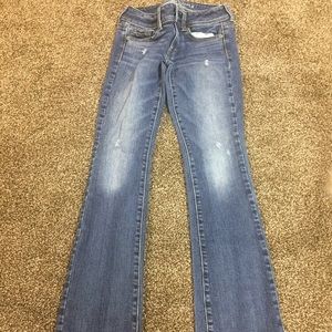Ladies American Eagle jeans. Size 00 Short.